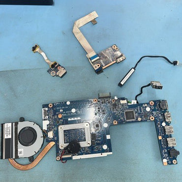 HP Pavilion TS 11 AMD A4 - 1250 Radeon HD Motherboard LA - A521P 730893 - 501 069 - THE TECH STATION UK